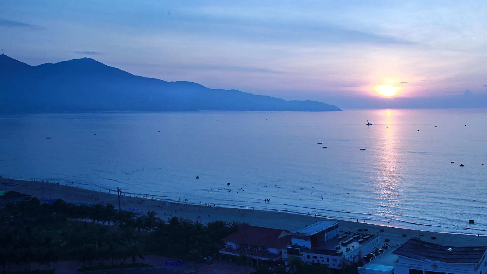 Bluesun Danang Beach Hotel Da Nang
