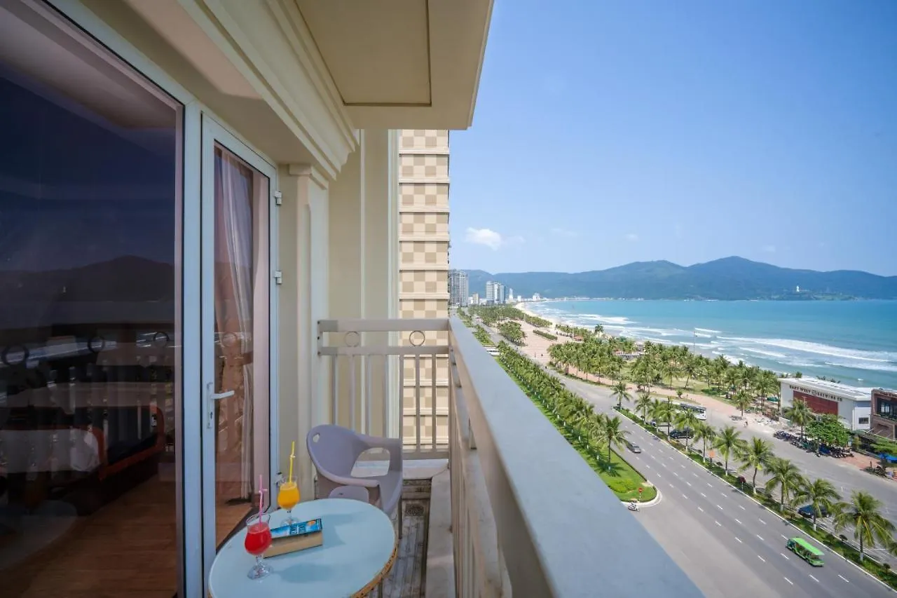 Bluesun Danang Beach Hotel 4*, Da Nang