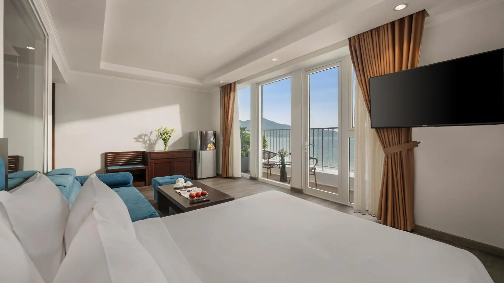 Bluesun Danang Beach Hotel  Da Nang